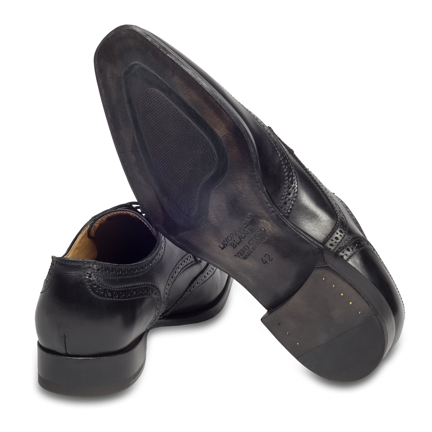 BRECOS Anzugschuhe | Full-Brogue Derby Budapester-Stil schwarz, Kalbsleder. Ansicht Ferse und Sohle