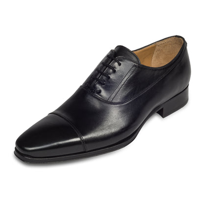 BRECOS Anzugschuhe | Captoe Oxford schwarz, Kalbsleder Schnürer. Ansicht linker Schuh