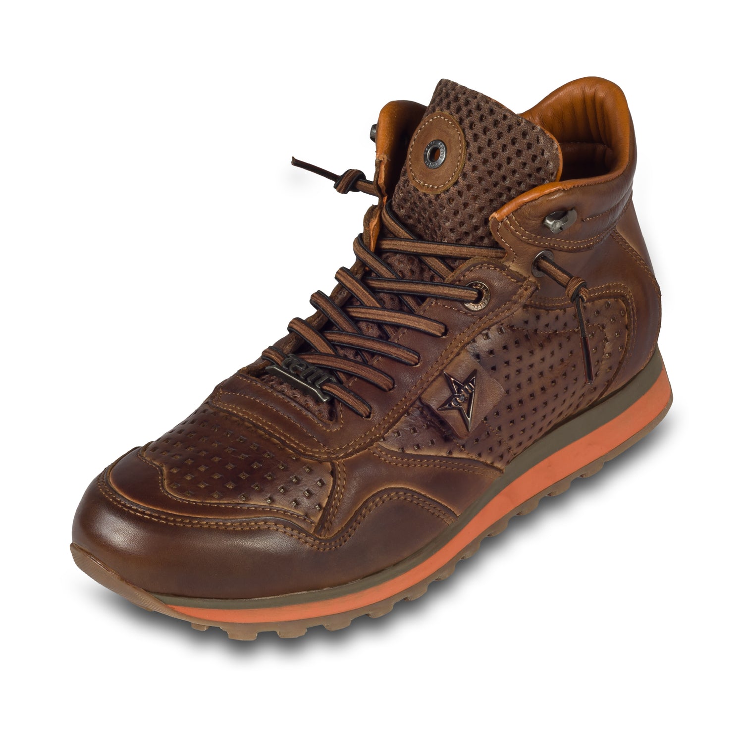 CETTI Herren Kalbsleder Sneaker Stiefel, Modell „C-1048“ in braun (nature tin testa). Handgefertigt in Spanien. Schräge Ansicht linker Schuh.