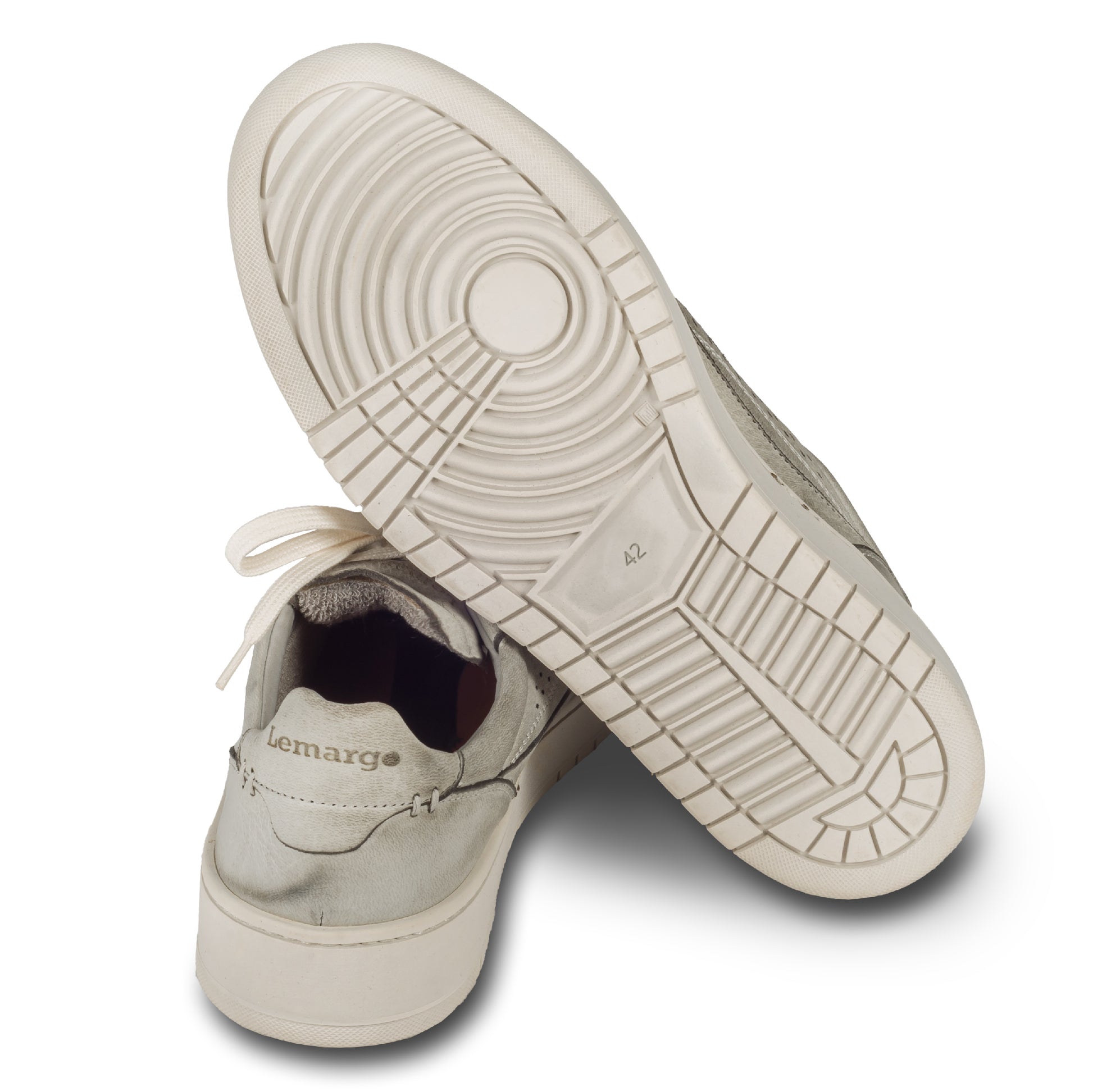 Lemargo Herren Leder Sneaker grau, Modell HB01A Cervo Perla, Hirschleder, Fersen- und Sohlenansicht