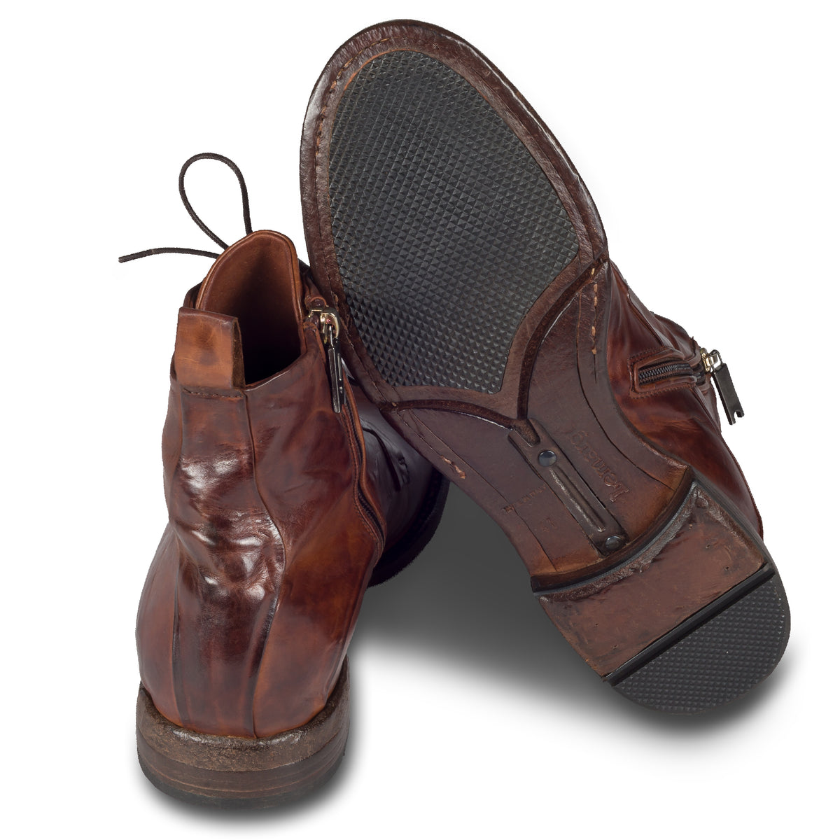 Lemargo Herren Schnürboots / Stiefelette cognac braun, Modell FM05A, aus Kalbsleder. Durchgenäht. Ansicht Sohle und Ferse.