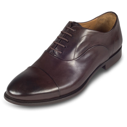 BRECOS Anzugschuhe, Captoe Oxford dunkelbraun, Kalbsleder durchgenäht. Ansicht linker Schuh schräg