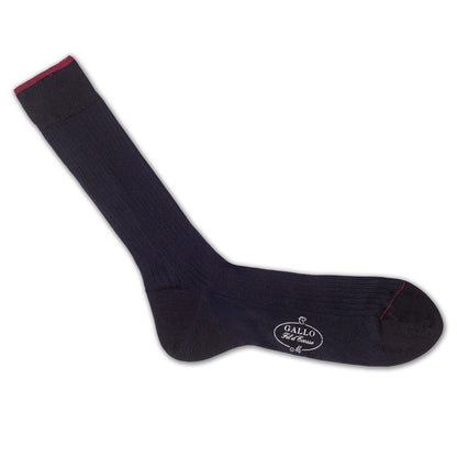 Italienische Herren-Socken, Breitripp-Struktur in schwarz und nacht blau unterlegt, von GALLO, aus 100% Baumwolle Gefertigt in Italien. Ansicht Einzelsocke