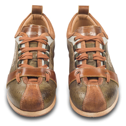 Kamo-Gutsu Sneaker Herren in braun (TIFO-017 cuoio army). Aus Kalbsleder / Wildleder stonewashed. Handgefertigt Made in Italy. Paarweise Ansicht von vorne.