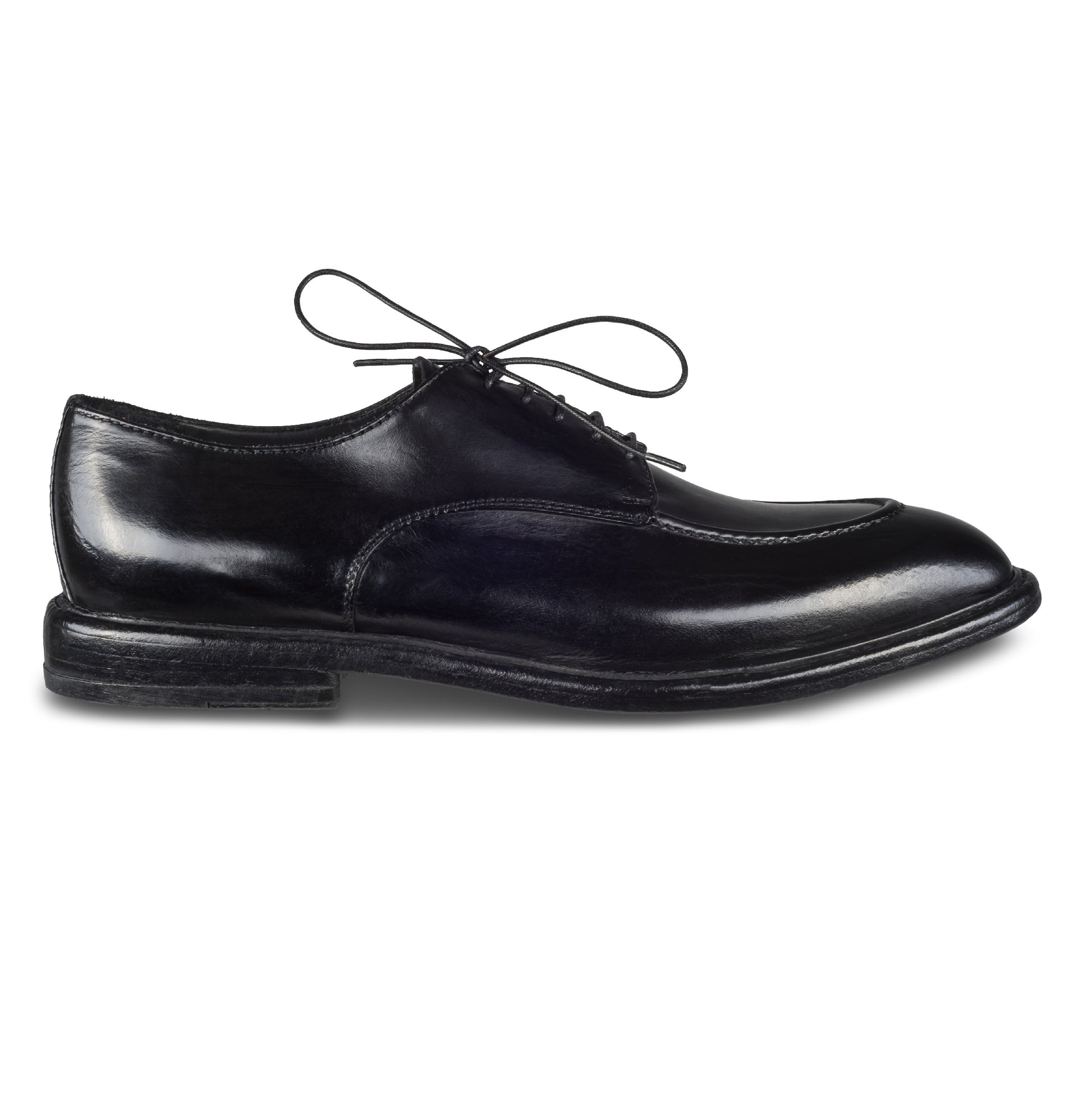 Lemargo Herren Schnür-Halbschuhe, schwarz, Kalbsleder im Vintage-Look. Handgefertigt und Durchgenäht. Ansicht Außenseite rechter Schuh