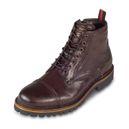 LORENZI Winterstiefelette Herren mit Lammfell & Reißverschluß, dunkelbraun, gewaschenes Kalbsleder. Handgefertigt / durchgenäht in Italien. Schräge Ansicht linker Schuh