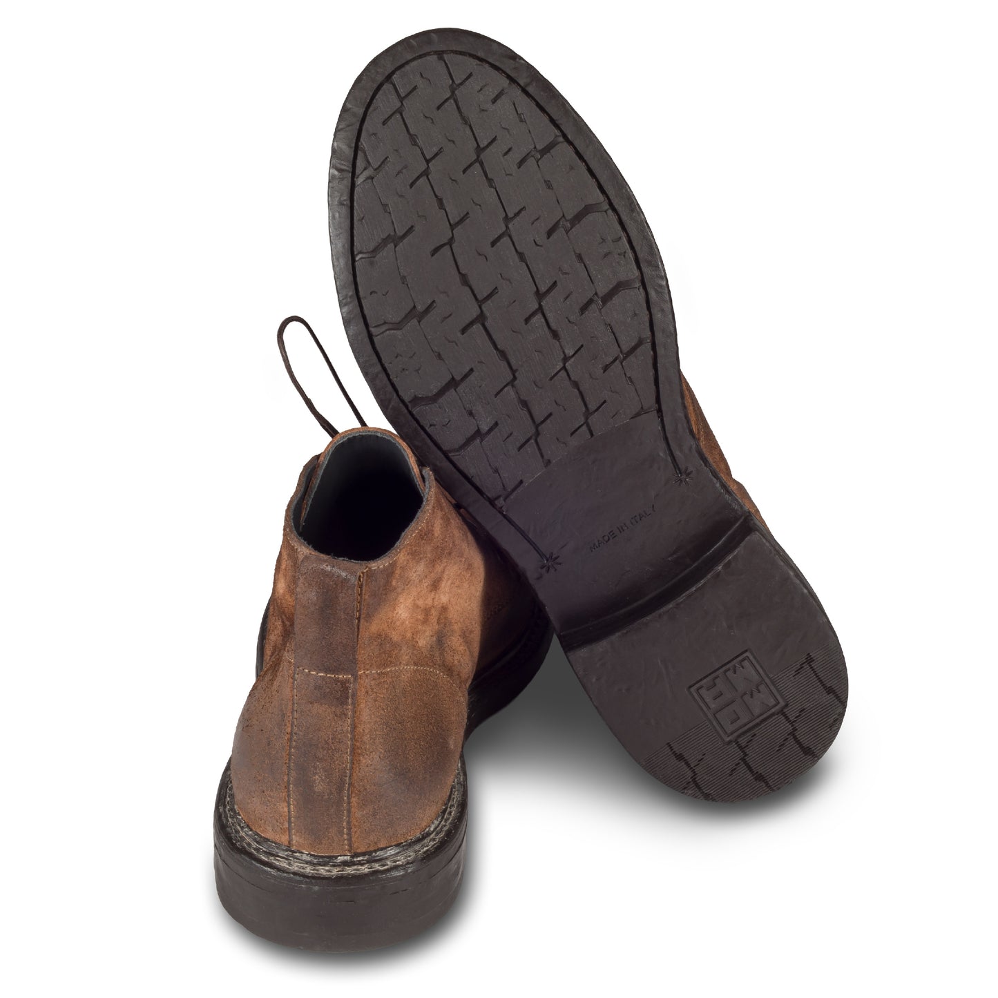MOMA Italienische Herren Leder Schnürstiefelette / Chukka-Boots in braunem Wildleder, Vintage-Finish. Ansicht Ferse und Sohlenunterseite