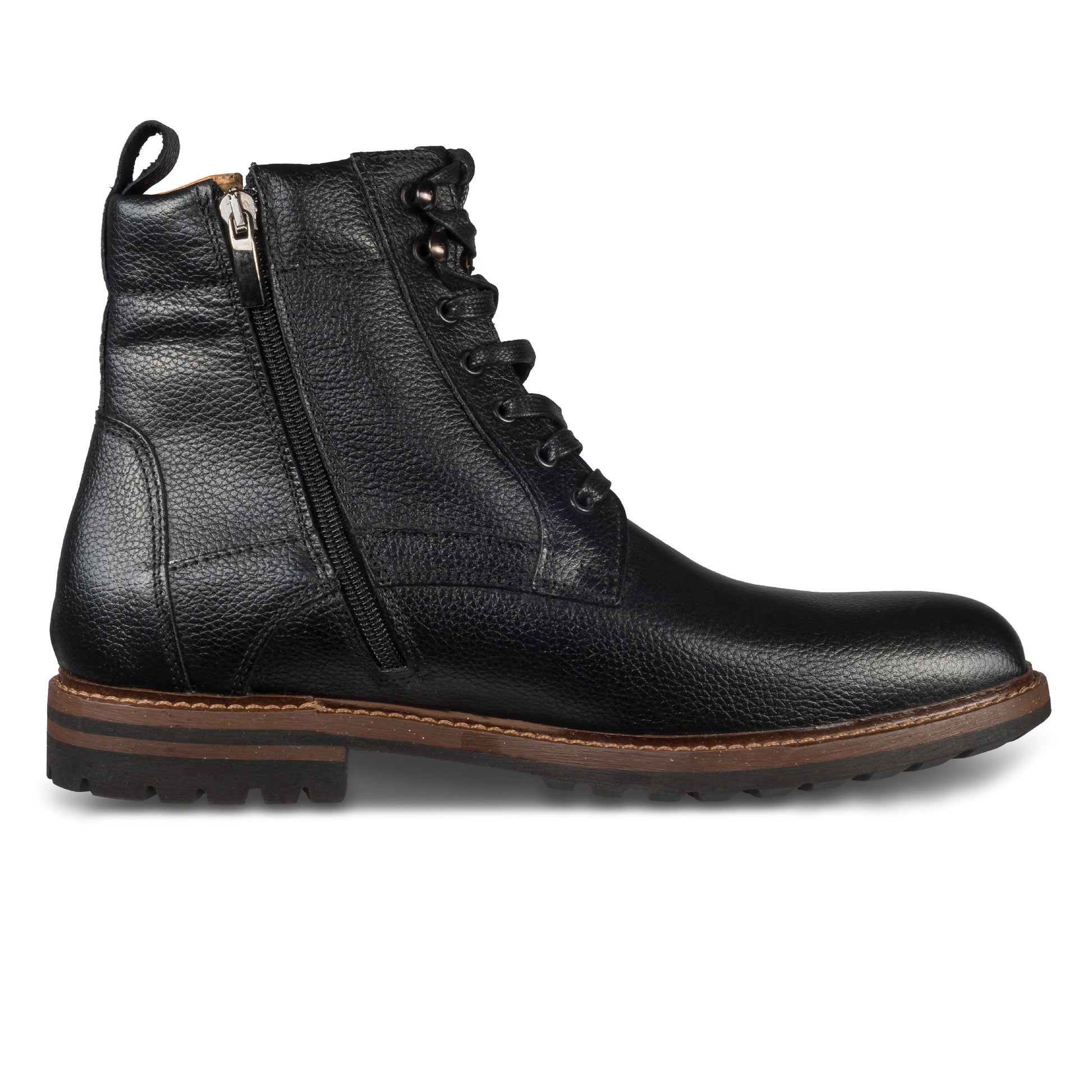 Nicola Benson Stiefelette Herren in schwarz mit Reißverschluß. Handgefertigt aus Kalbsleder, Gummiprofilsohle. Ansicht Innenseite linker Schuh