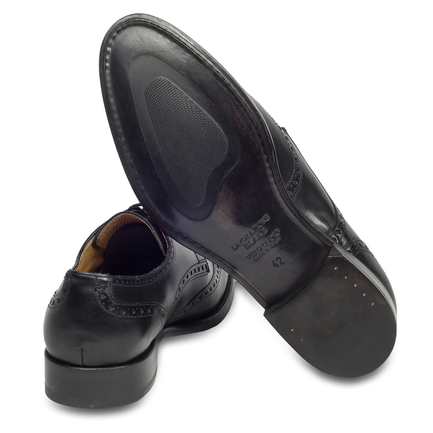 BRECOS Anzugschuhe | Full-Brogue Derby Budapester-Stil schwarz, Kalbsleder. Ansicht Ferse und Sohle