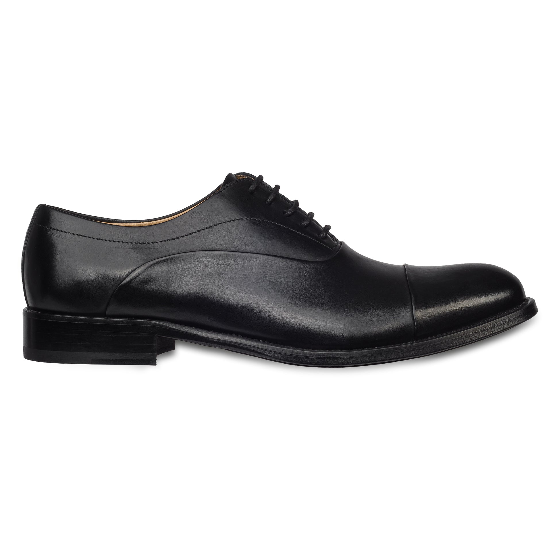 BRECOS Anzugschuhe Herren, Oxford Captoe Schnürer schwarz - Kalbsleder, durchgenäht. Made in Italy. Außenseite rechter Schuh.